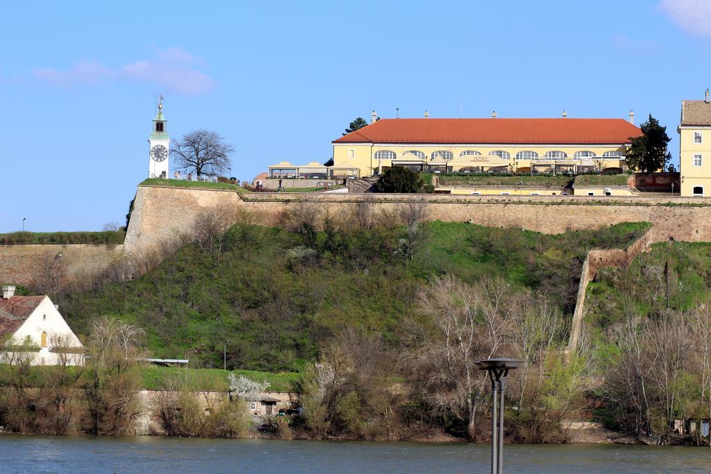 Best View Apartment Novi Sad Exteriör bild